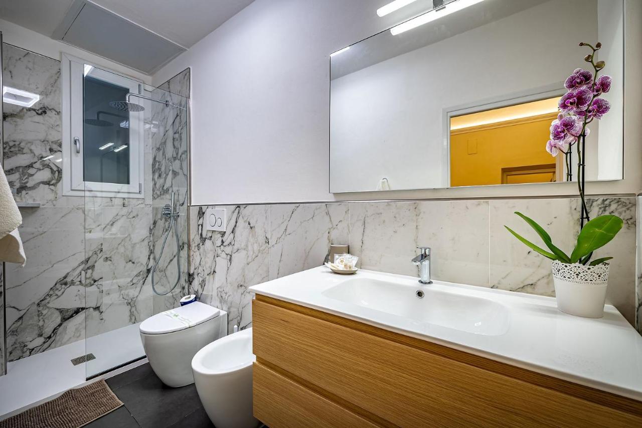 Brunelli Apartments Firenze Esterno foto